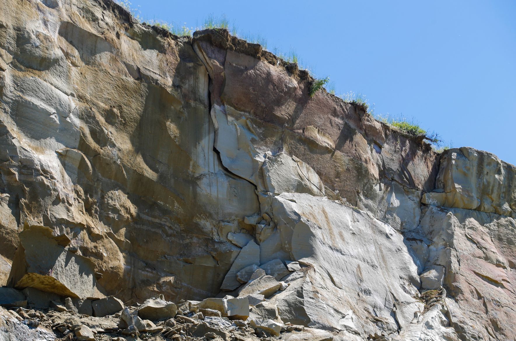 Rock slide